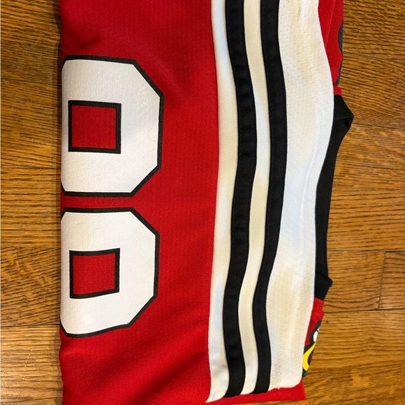 NHL Blackhawks kids Patrick Kane jersey size 2/4T - Picture 5 of 6